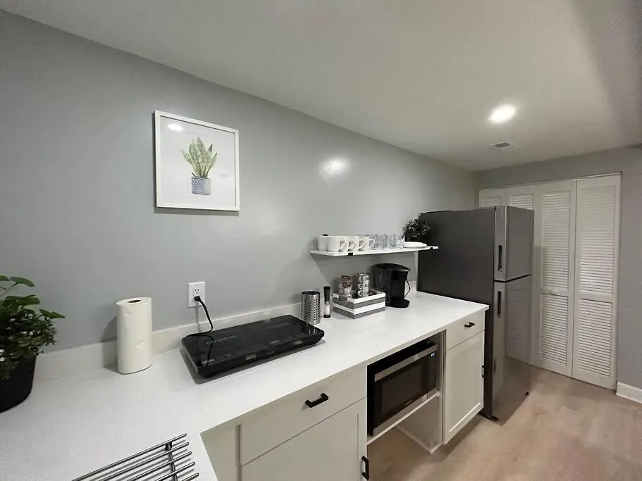 Casa vacanze Comfy Lower Lvl Apt With Jetted Tub Near Uptown And Unc Charlotte