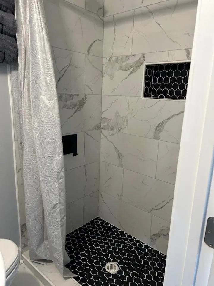 Comfy Lower Lvl Apt With Jetted Tub Near Uptown And Unc Charlotte 0*,  Stati Uniti